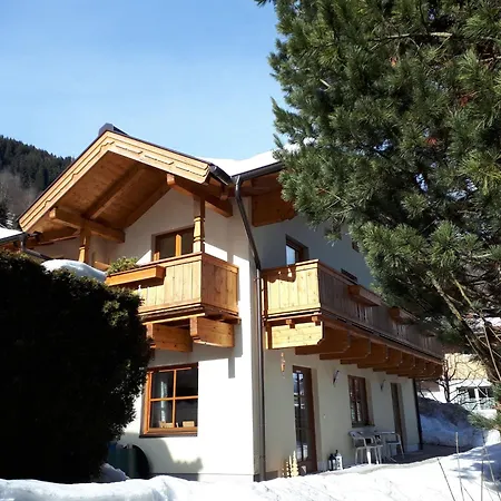 In With Parking Space Bramberg am Wildkogel